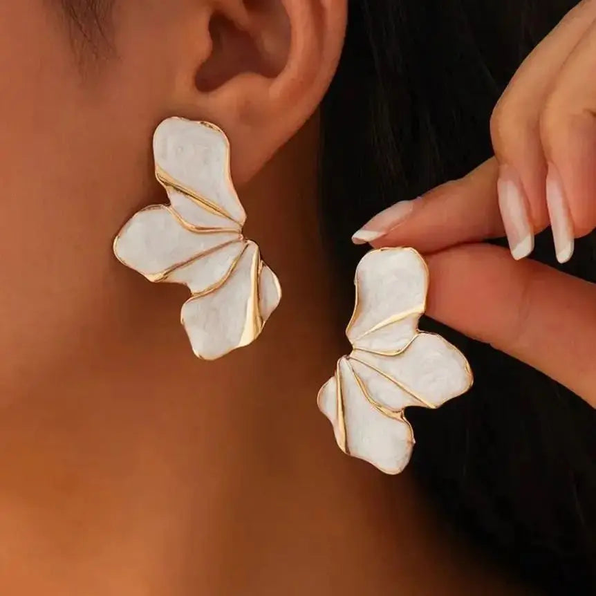 Bold Bloom Earrings